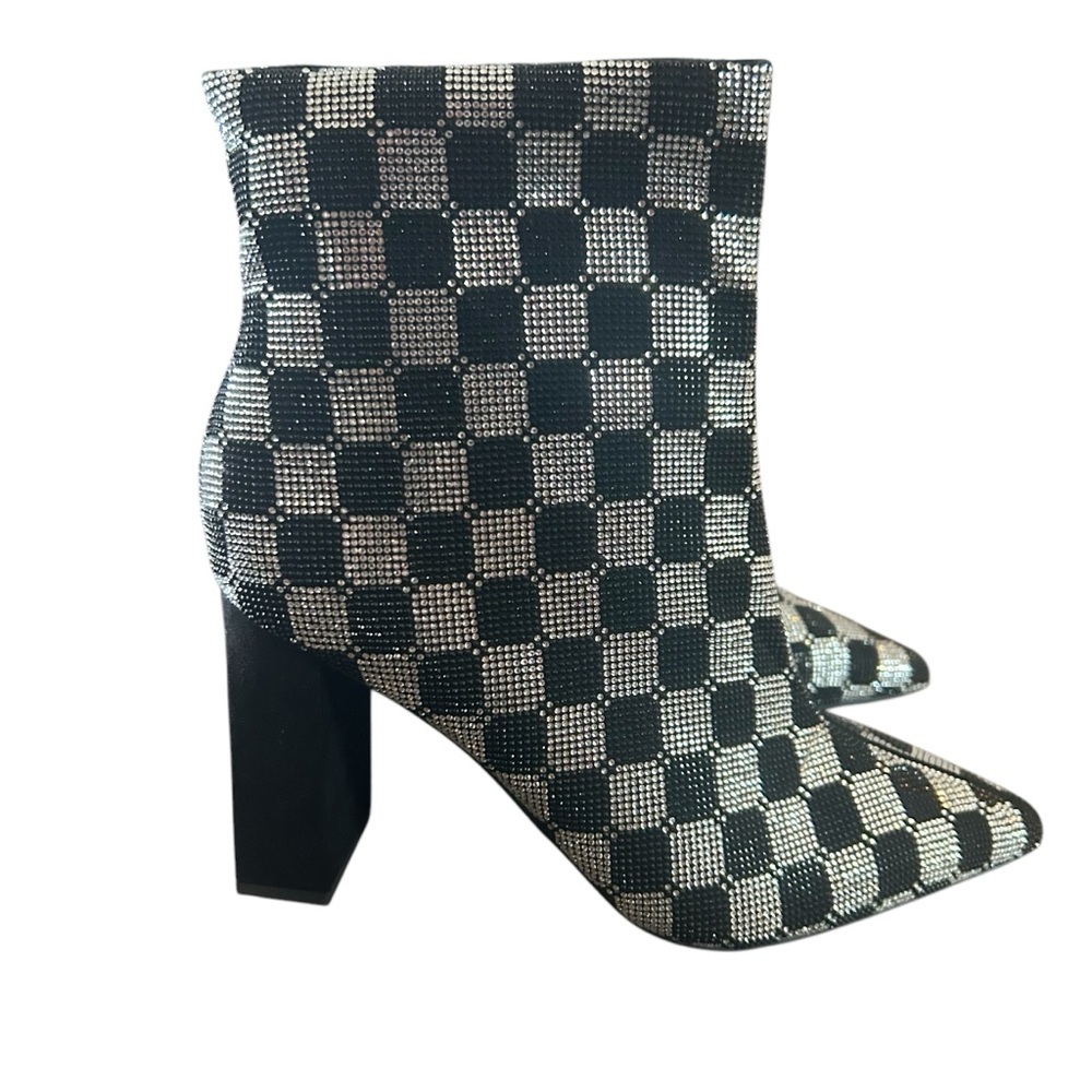 Wild Pair Ingridd Pointed Toe Bling Dress Booties NEW Size 6